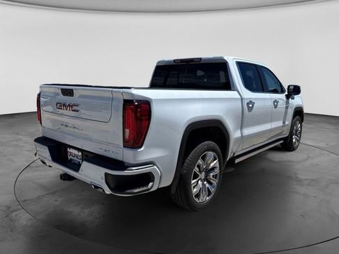 New 2026 GMC Sierra 1500 Denali w/ Denali Reserve Package AWD/4WD image 8