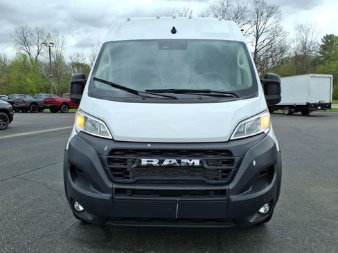 Used 2024 RAM ProMaster 3500 w/ Safety Group FWD image 2
