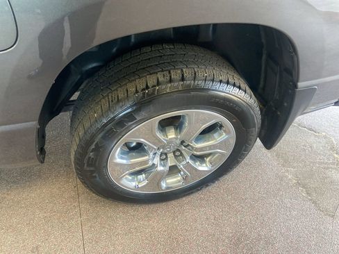 Used 2021 RAM 1500 Big Horn image 7