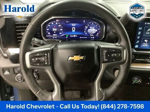 Used 2024 Chevrolet Silverado 1500 LT image 19
