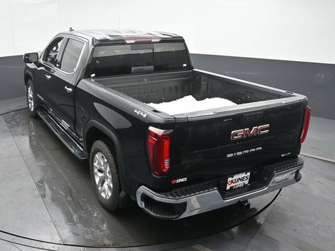 Used 2021 GMC Sierra 1500 SLT w/ SLT Premium Package image 42