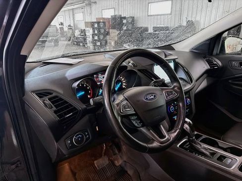 Used 2019 Ford Escape SEL w/ Sun & Style Package AWD/4WD image 8