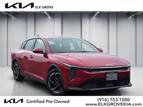 Certified 2025 Kia K4 EX image 1