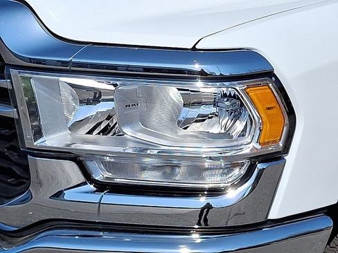 Used 2024 RAM 2500 Tradesman w/ Chrome Appearance Group AWD/4WD image 29