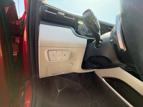 Used 2023 Hyundai Tucson Limited FWD image 13