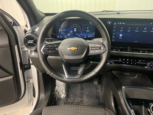 Certified 2025 Chevrolet Equinox LT image 14