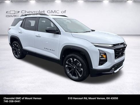 New 2026 Chevrolet Equinox RS w/ Convenience Package III FWD image 8