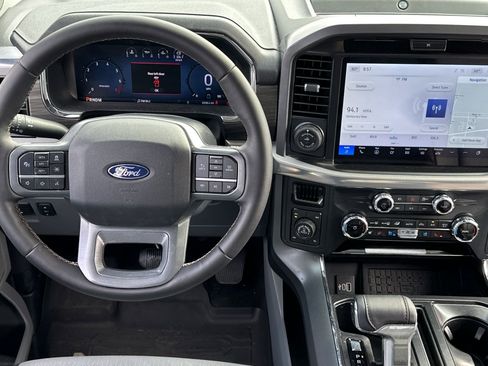 Used 2025 Ford F150 Lariat w/ Equipment Group 501A Mid image 13