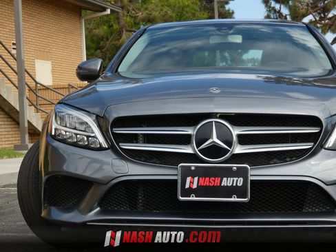 Used 2019 Mercedes-Benz C 300 Sedan image 16
