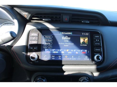 Used 2024 Nissan Kicks SR image 24