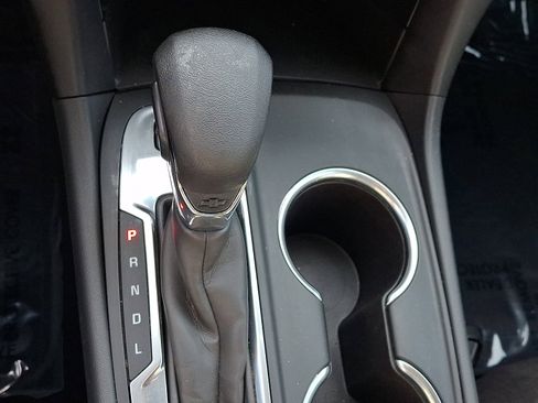 Used 2022 Chevrolet Equinox LS AWD/4WD image 14