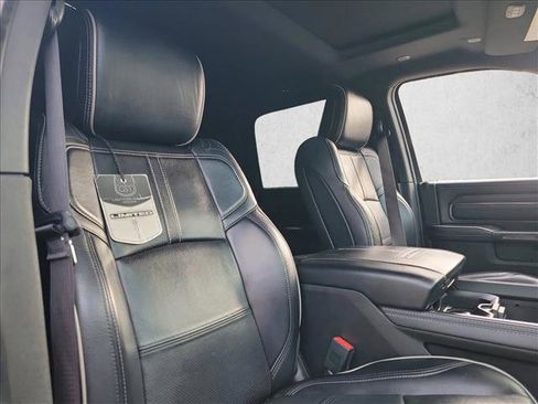 Used 2022 RAM 2500 Limited image 17