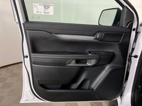 New 2025 Ford Ranger Lariat w/ FX4 Off-Road Package image 27