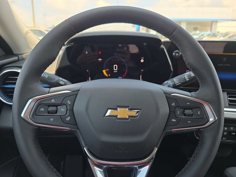 New 2026 Chevrolet Trax LT w/ Driver Confidence Package FWD image 18