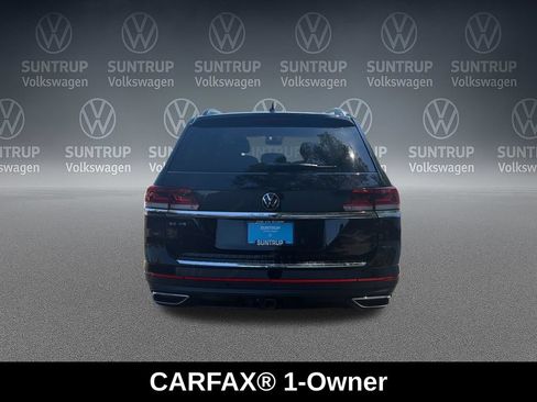 Used 2023 Volkswagen Atlas SE w/ Black Wheel Package FWD image 4