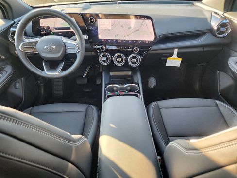 New 2026 Chevrolet Blazer EV LT image 17