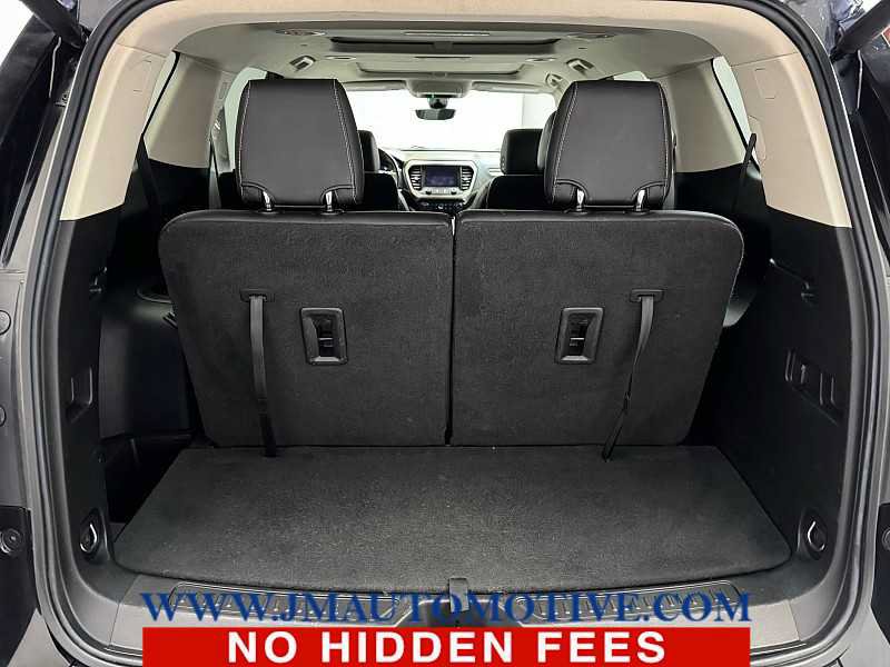 Used 2021 GMC Acadia Denali w/ Denali Ultimate Package AWD/4WD image 18
