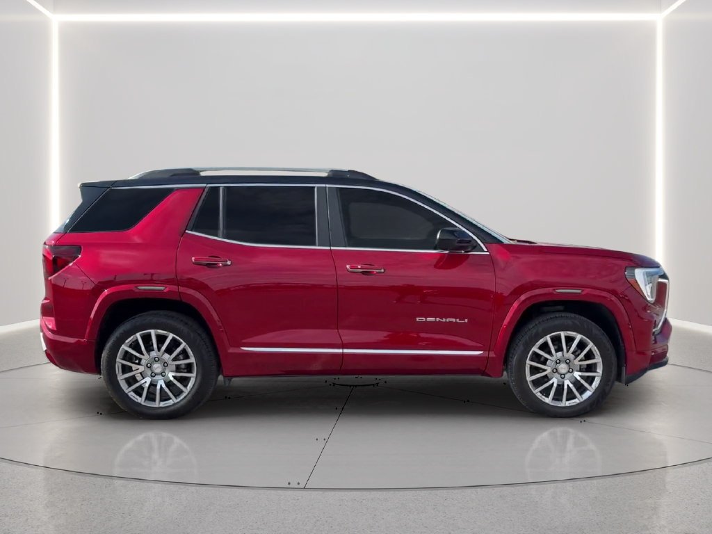 Used 2026 GMC Terrain Denali AWD/4WD image 4