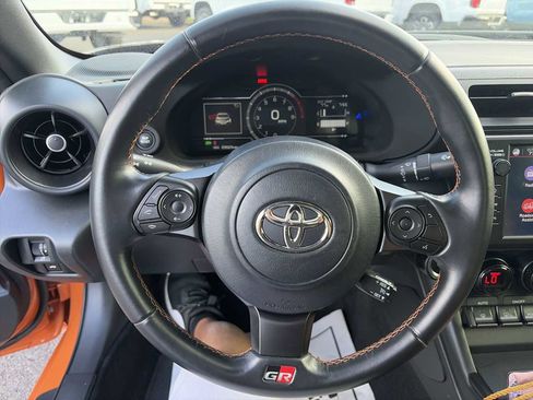 Used 2023 Toyota GR86 10th Anniversary SE image 11