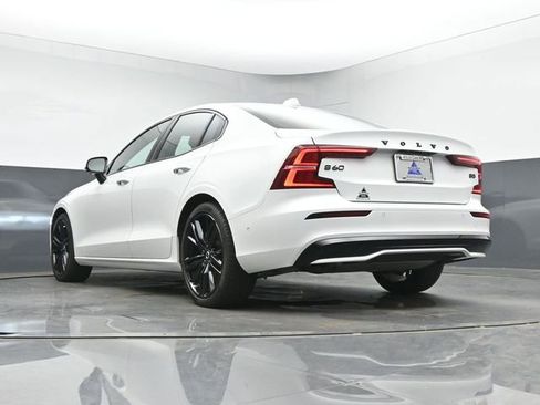 Used 2024 Volvo S60 B5 Plus w/ Climate Package FWD image 16