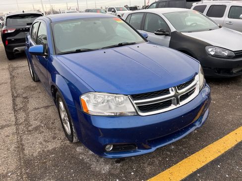 Used 2013 Dodge Avenger SXT image 21