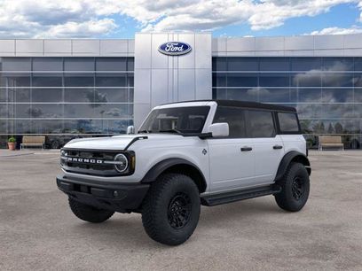 New 2026 Ford Bronco Outer Banks w/ Sasquatch Package