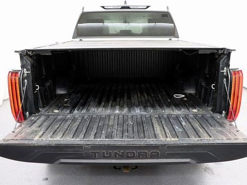 Used 2023 Toyota Tundra Limited AWD/4WD image 6