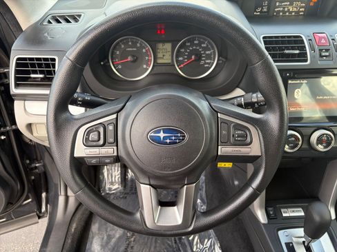 Used 2018 Subaru Forester 2.5i Premium w/ All-Weather Package AWD/4WD image 12