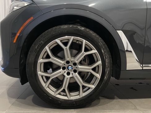 Used 2021 BMW X7 xDrive40i w/ Cold Weather Package AWD/4WD image 7