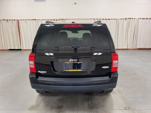 Used 2015 Jeep Patriot Latitude image 7