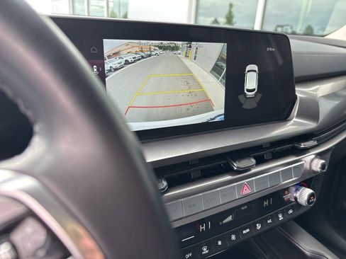 Certified 2024 Kia Telluride LX FWD image 8