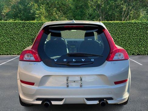 Used 2011 Volvo C30 T5 R-Design image 8