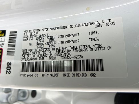 Used 2025 Toyota Tacoma SR5 image 26