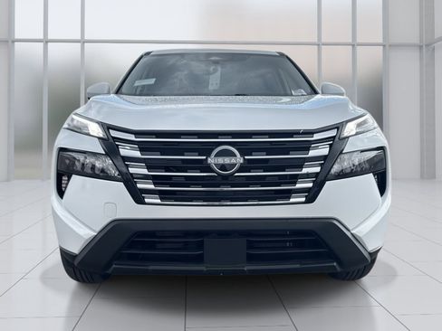 New 2026 Nissan Rogue SV image 8