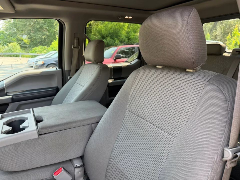 Used 2016 Ford F150 XLT w/ Equipment Group 302A Luxury AWD/4WD image 7