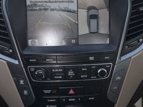 Used 2017 Hyundai Santa Fe Sport image 28