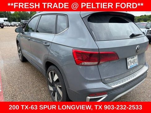 Used 2024 Volkswagen Taos SEL AWD/4WD image 18