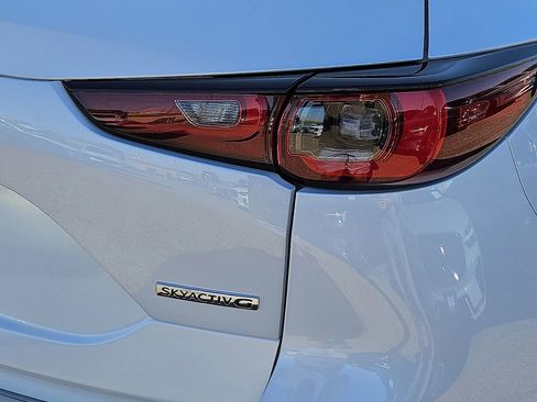 New 2025 MAZDA CX-5 Carbon Edition image 10