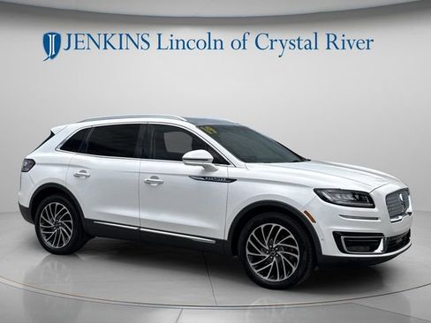 Used 2019 Lincoln Nautilus Reserve AWD/4WD image 2