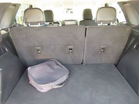 Used 2022 Ford Escape SEL FWD image 31