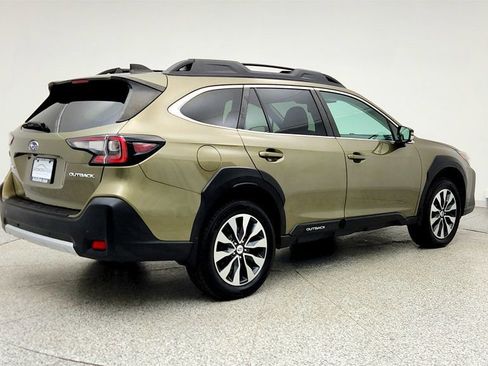 Used 2024 Subaru Outback Limited AWD/4WD image 5