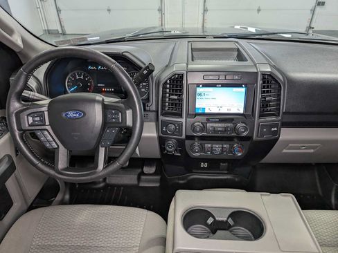 Used 2019 Ford F150 XLT w/ Equipment Group 302A Luxury AWD/4WD image 18