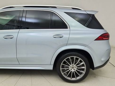 Used 2025 Mercedes-Benz GLE 350 4MATIC image 10