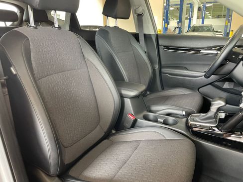Used 2025 Kia Seltos S image 31