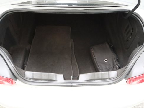 Used 2023 Chevrolet Camaro LT RWD image 31