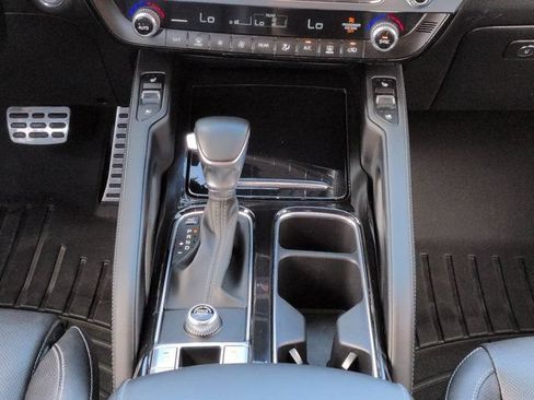 Used 2024 Kia Telluride SX FWD image 19