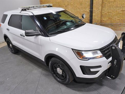 Used 2017 Ford Explorer 4WD Police Interceptor image 7