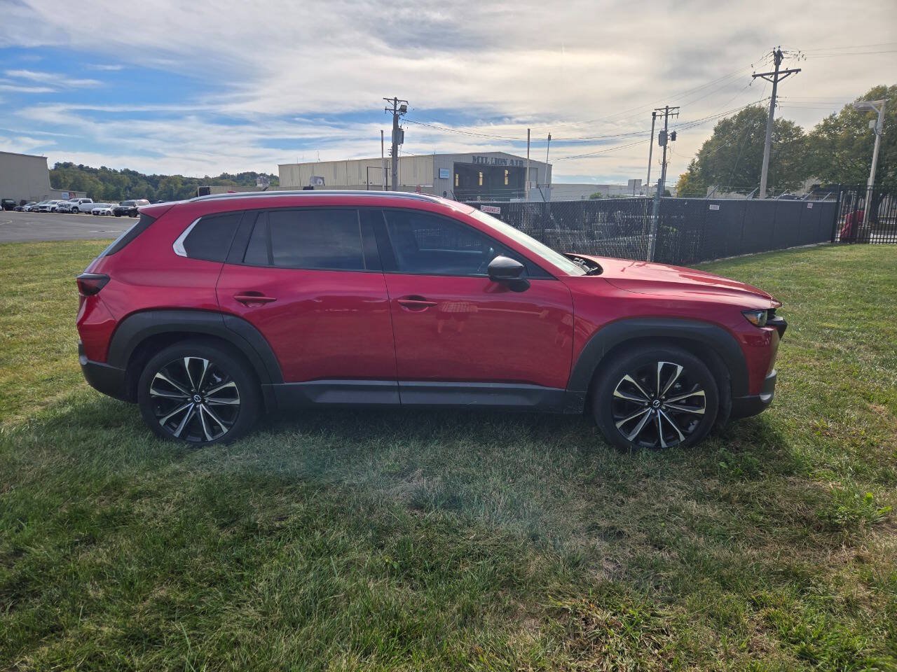 Used 2023 MAZDA CX-50 AWD 2.5 S w/ Cargo Package image 5