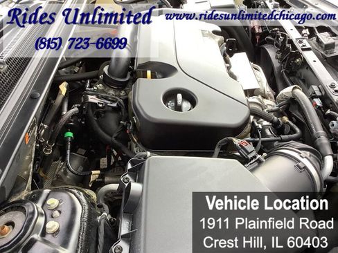 Used 2018 Chevrolet Malibu LT image 40