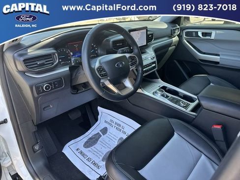 Used 2023 Ford Explorer XLT w/ Equipment Group 202A image 18